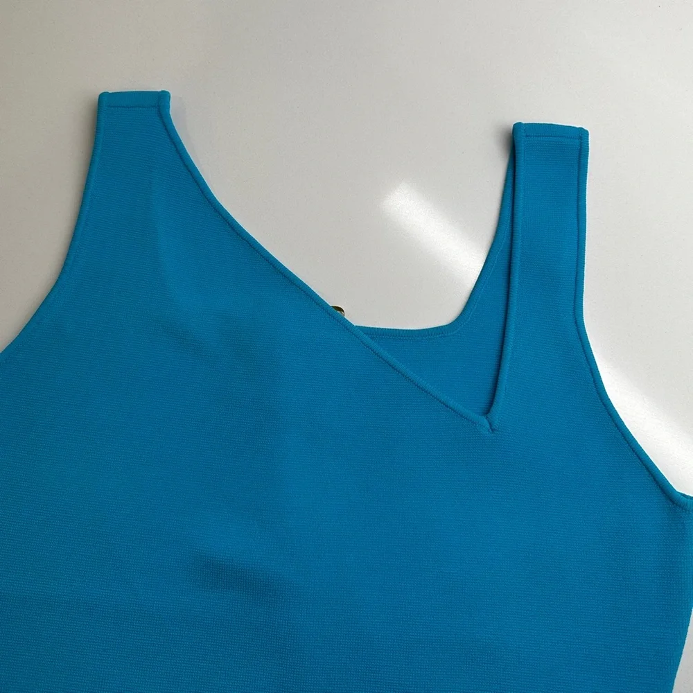House of Harlow 1960 Turquoise Asymmetrical Crop Top - Picture 2 of 3